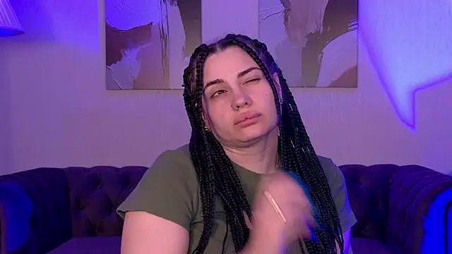 Watch AdrianaToress live on EroticFlix - High definition streams