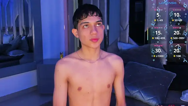 Sebax_Young webcam