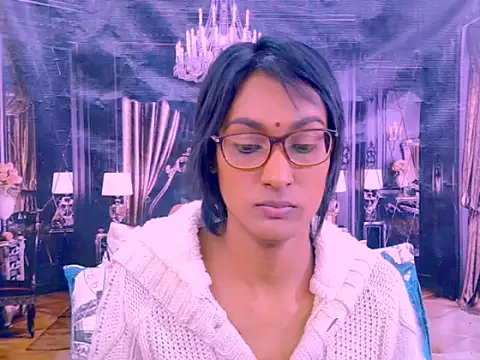 IndianRebel4u2Luv webcam