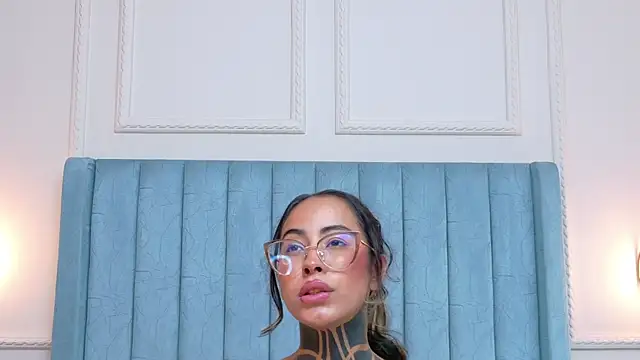 NicoleBlum webcam