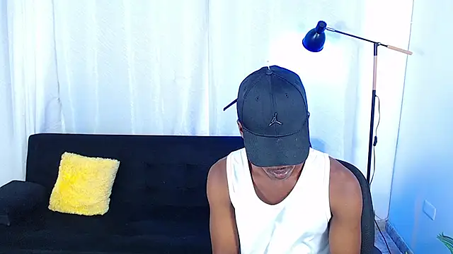 alexaandro18 live sex cam