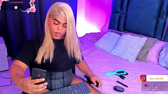 zoee_rose webcam
