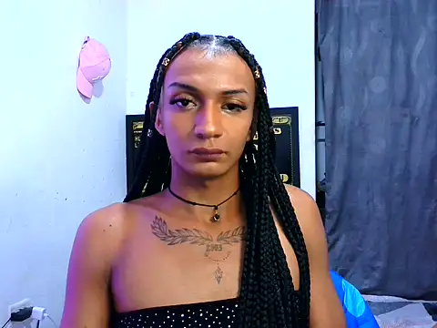 Alexxasexy live cam on StripChat