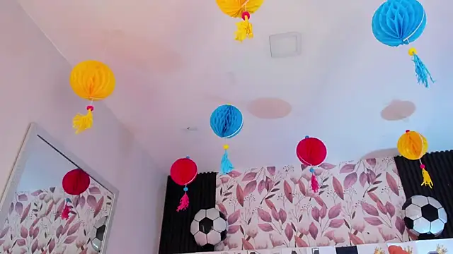 AmmyJones_ webcam
