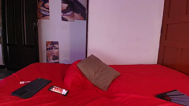 Nikki__uwu webcam