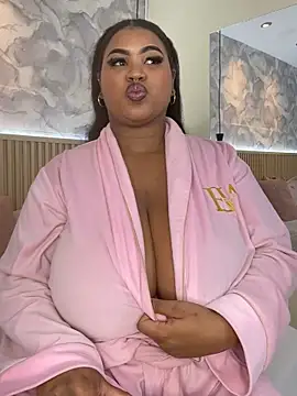 Watch AinaraJimenez live on EroticFlix - High definition streams