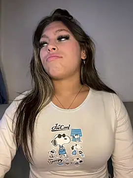 Watch Megan_koch live on EroticFlix - High definition streams