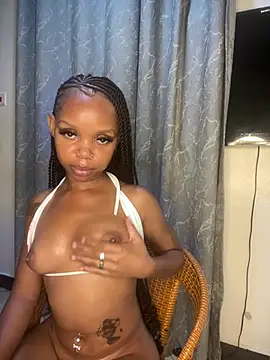 Watch sexyie_caramel live on EroticFlix - High definition streams