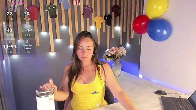 Watch biianca_rose live on EroticFlix - High definition streams