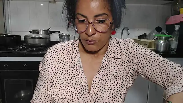 kateleyagrey webcam