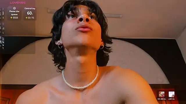 cheys_mast (M twink) - doggy + spanks