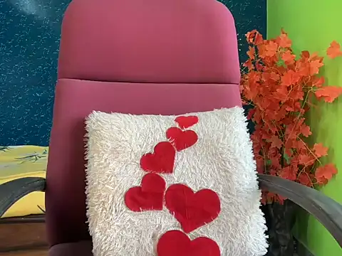 Watch Naughty_Niharikaa live on EroticFlix - High definition streams