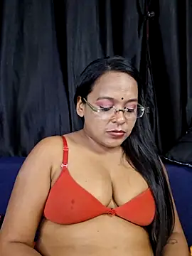 hornyrosy321 live cam room