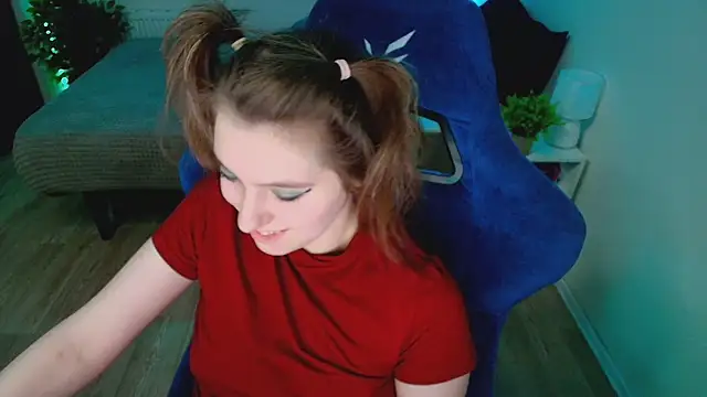 CranberryHot live cam on StripChat