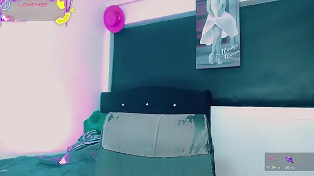 Kendall_hornyy webcam