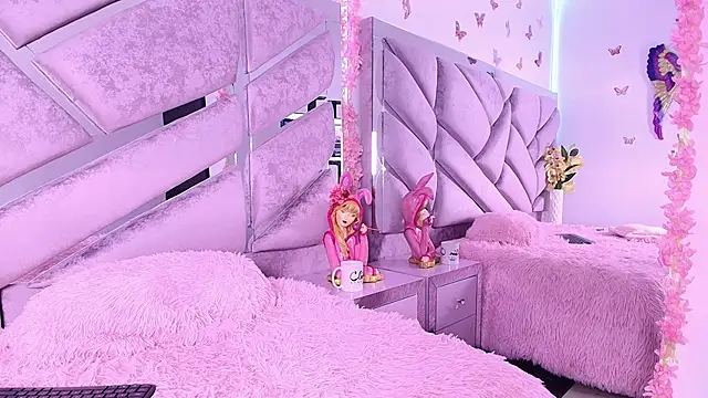 Ana__dim webcam