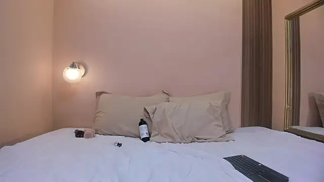 kathe_hot (F milf) - clap ass