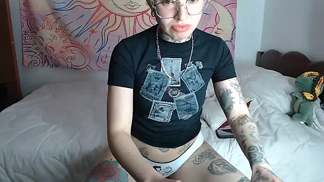 ArrangedFoot webcam