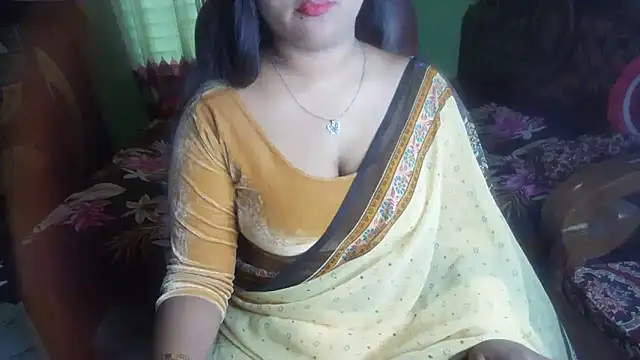 BengaliQueenStar webcam