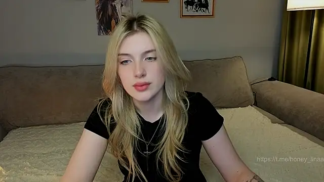 Watch honey_kors live on EroticFlix - High definition streams