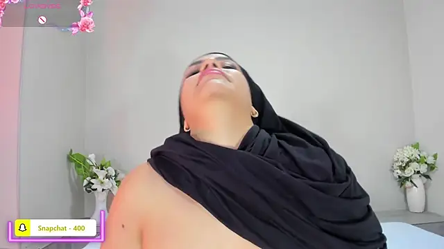 Umarani_ webcam