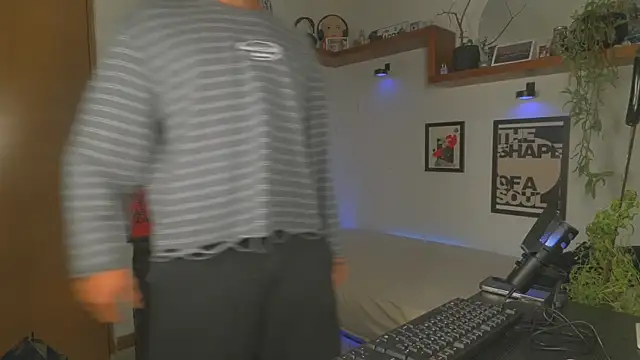ArchiGoldd live cam room
