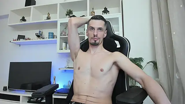 ToddClaytonn webcam