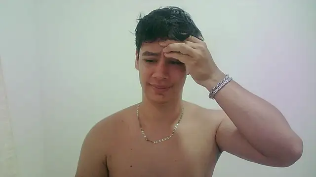 zeus_181 live cam on StripChat