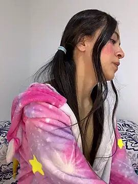 MiQeilaSweet webcam