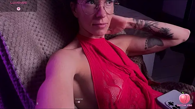 Katy_Kar webcam