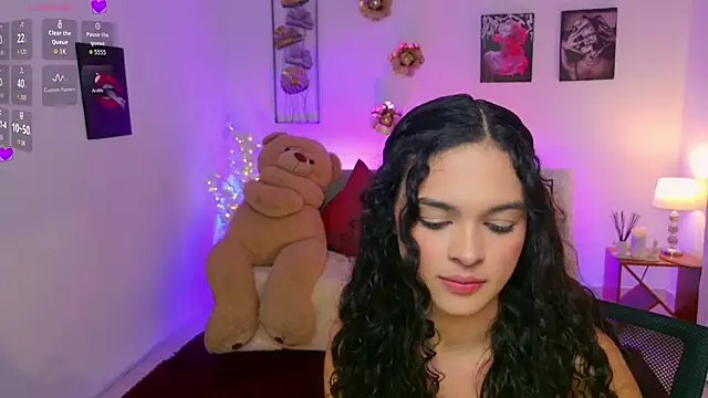 MaraVelvett webcam