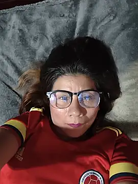 Watch fire_mommy live on EroticFlix - High definition streams