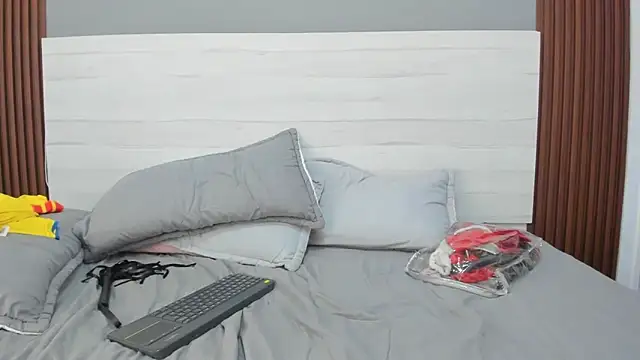 Mauro_boy live cam room