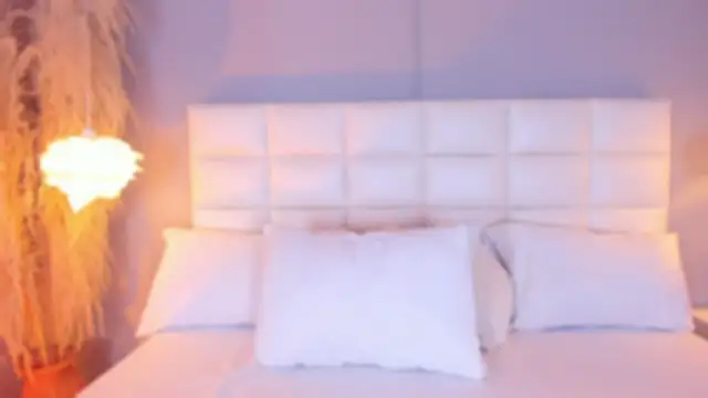 _BunnyNaugthy webcam