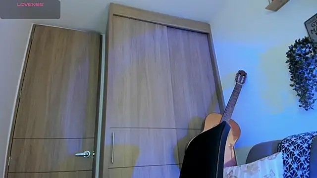 alejandro_stark webcam
