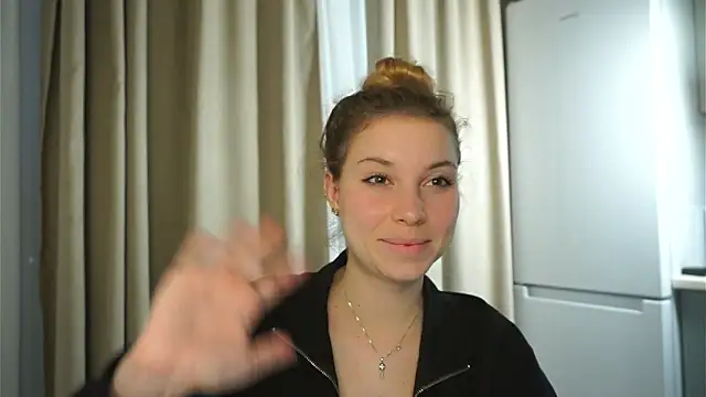 Watch Sairallyn live on EroticFlix - High definition streams