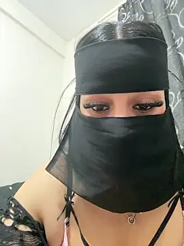 mari_layali webcam
