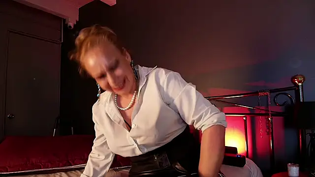 MelaniaKnauss webcam