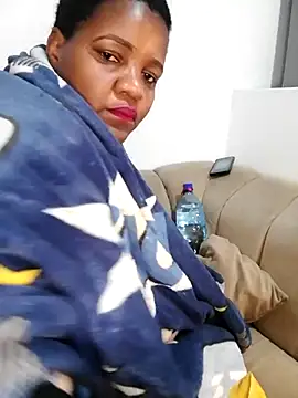 ChubbyBitch26 webcam