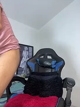 Luke_Stone webcam
