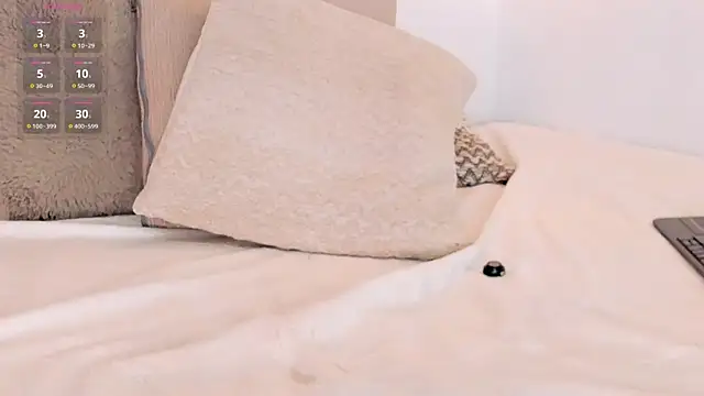 Sarah_GothicGirl webcam