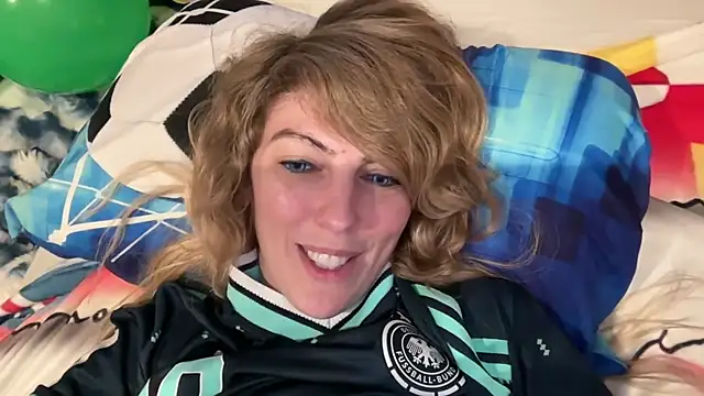 CelestialRuby webcam