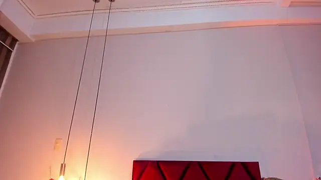 GahiaBelucci webcam