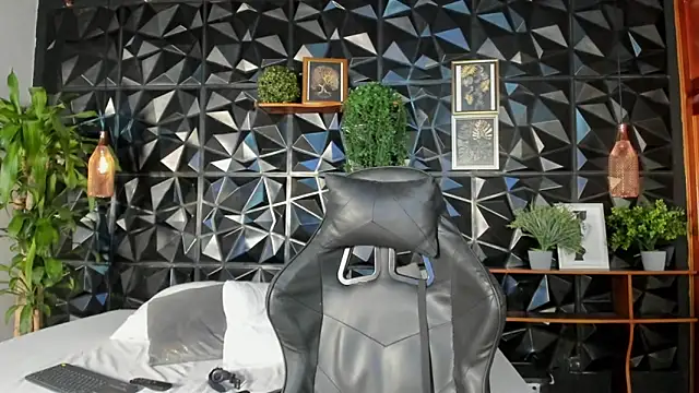 elliot_colton webcam