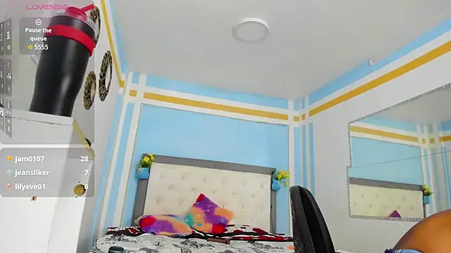 CloeHuffman webcam