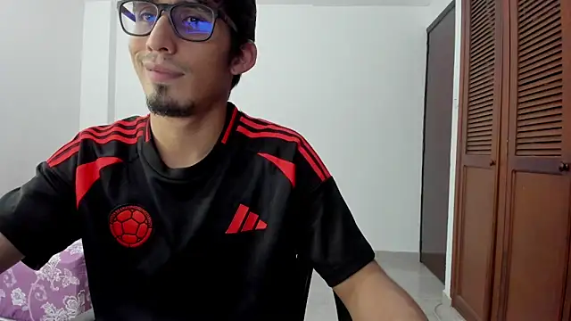 SrIncognito666 webcam