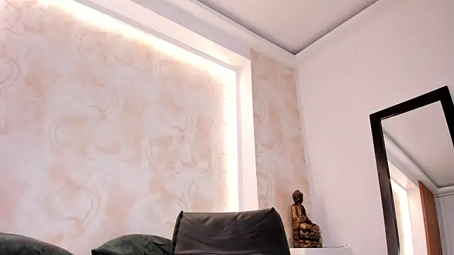 Watch Charlote_zc live on EroticFlix - High definition streams
