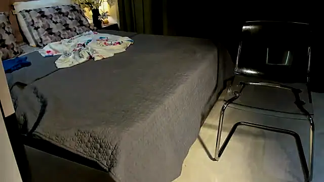 Bad_Girl_Kayra69 webcam