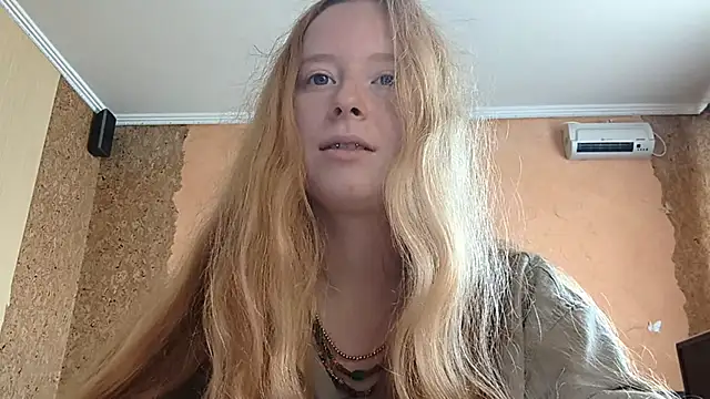 Watch KateVibe_01 live on EroticFlix - High definition streams