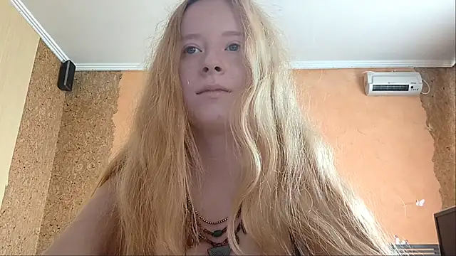 Watch KateVibe_01 live on EroticFlix - High definition streams